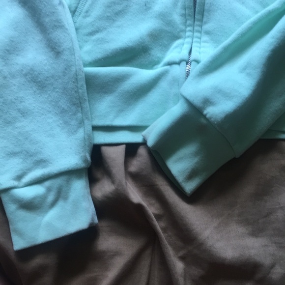 Victoria Secret pink sweatshirt - Picture 2 of 3